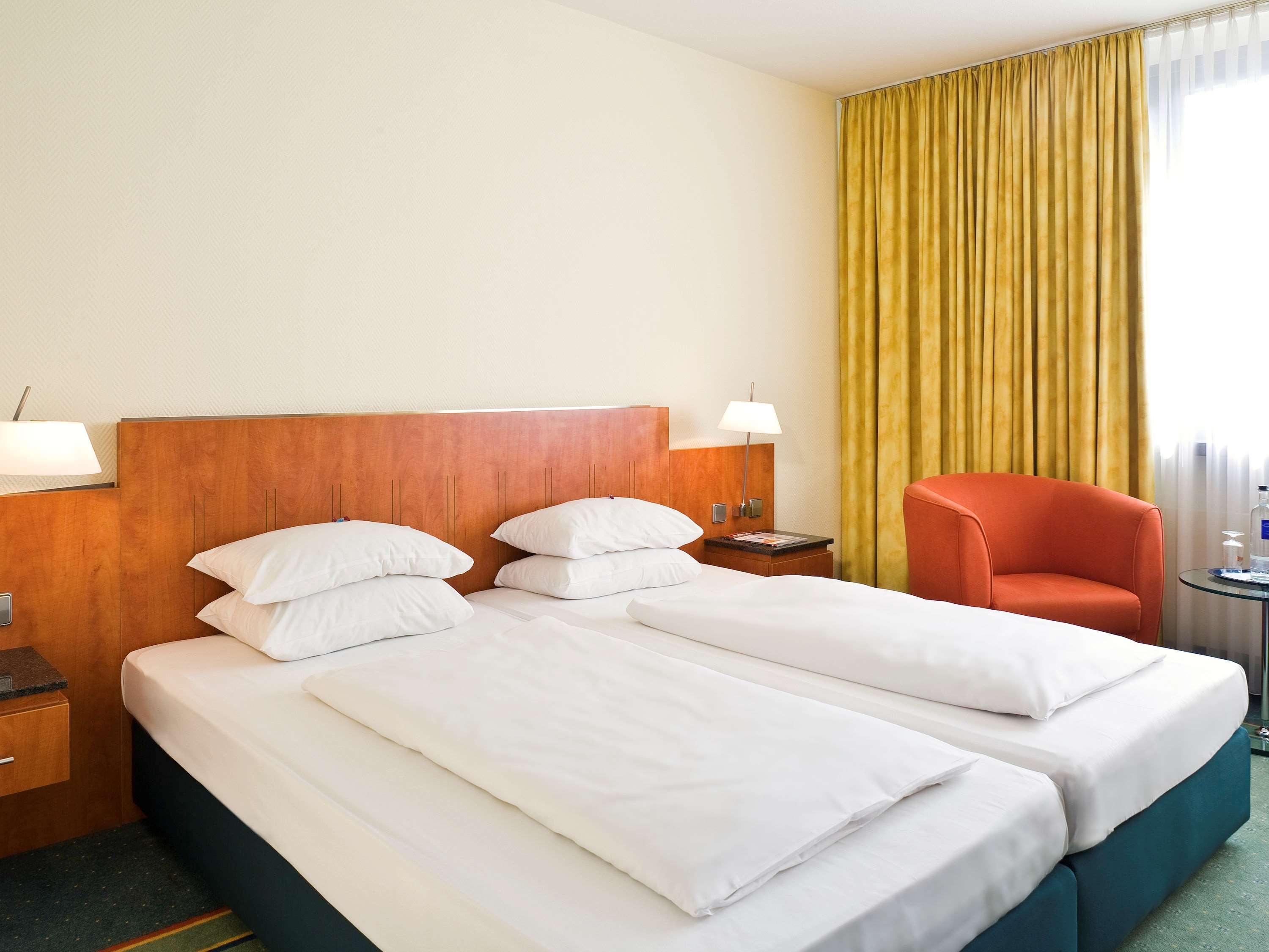 Mercure Hotel Am Messeplatz Offenburg Exterior photo